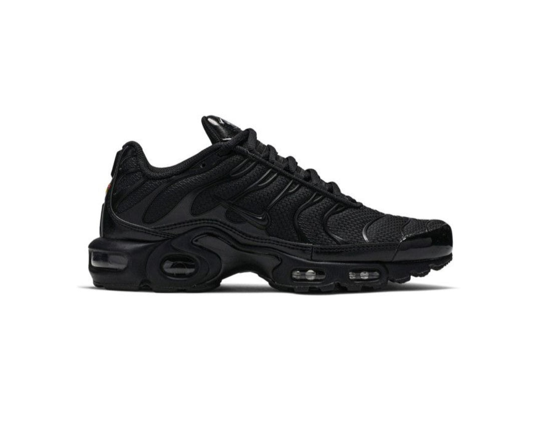 Nike Air Max Plus "Triple Black"