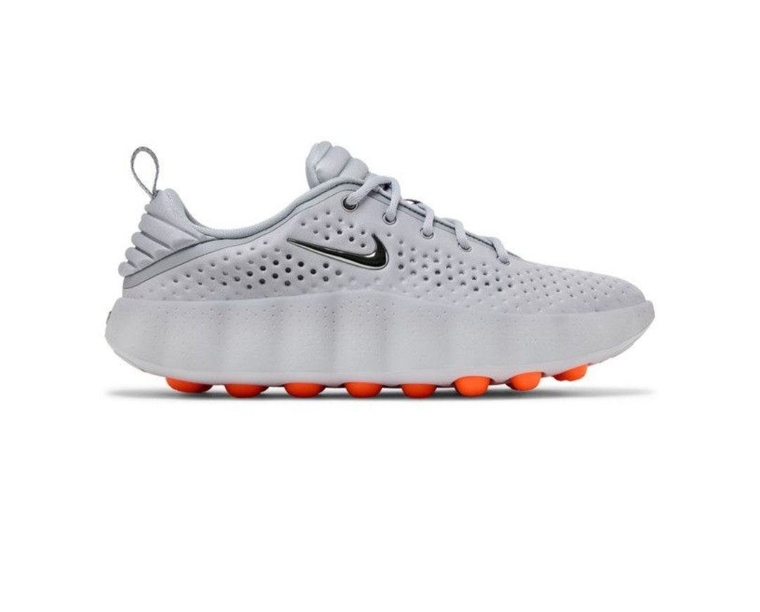 Nike Mind 002 in the 'Light Smoke Grey'