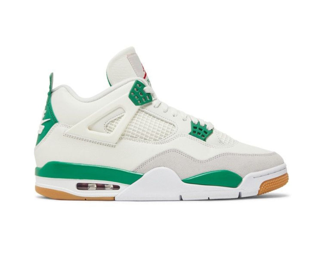 Nike SB x Air Jordan 4 Retro "Pine Green"