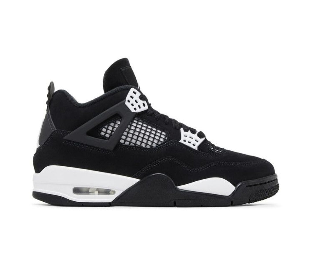 Air Jordan 4 Retro 'White Thunder',