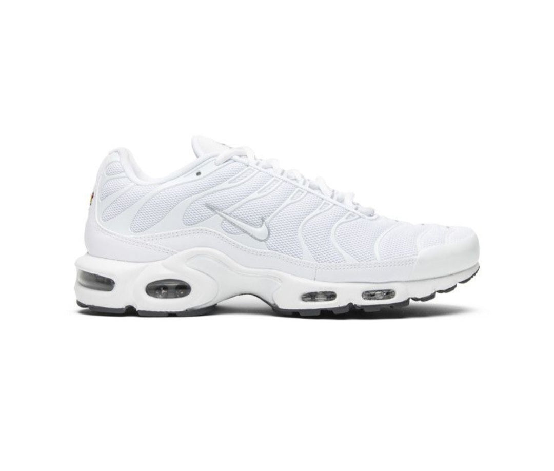 Nike Air Max Plus "Triple White"